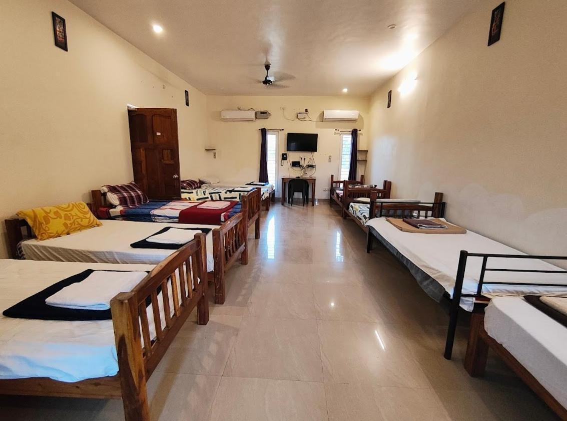 Ferienwohnung Art Le Cafe Auroville Exterior foto